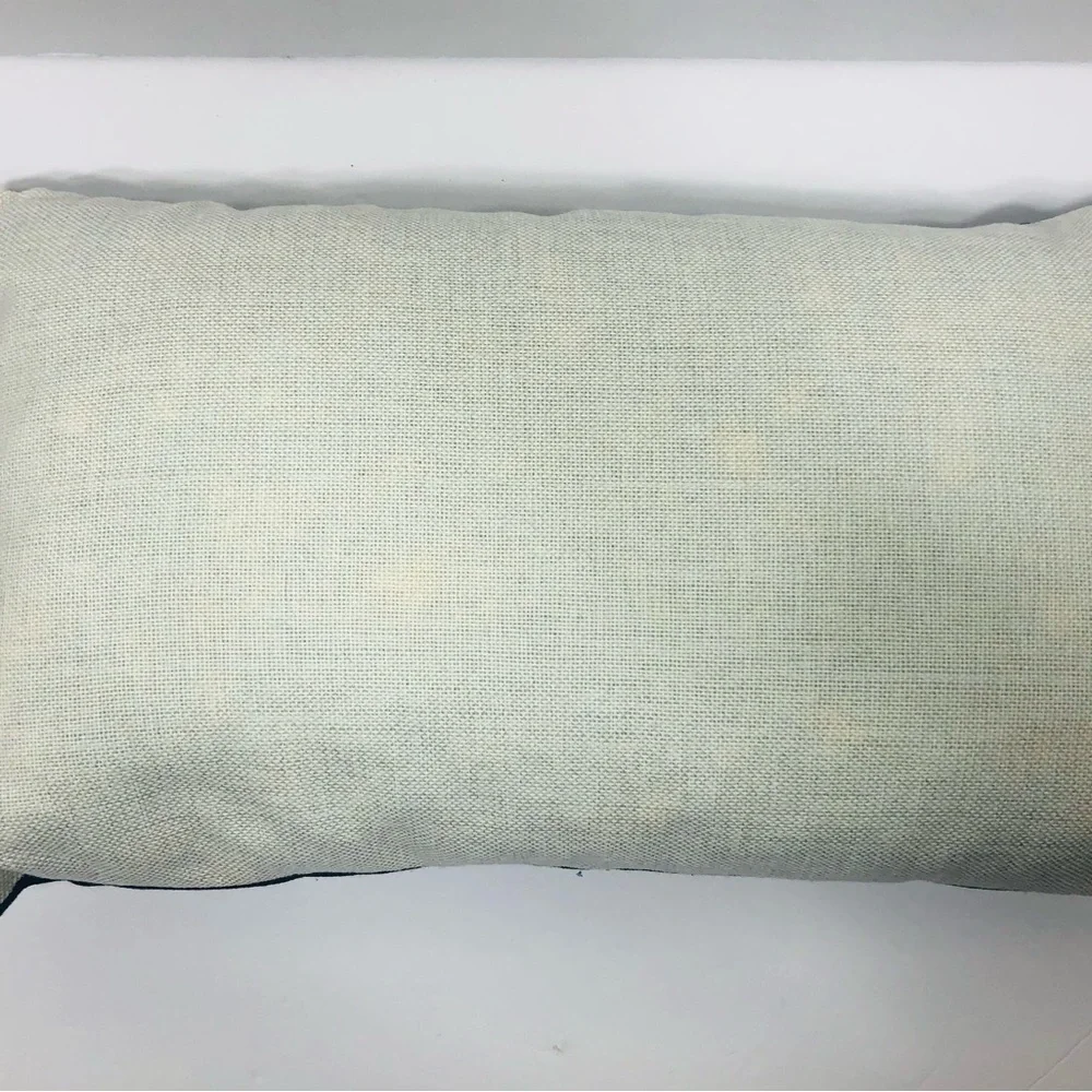 Throw Pillow “Believe”